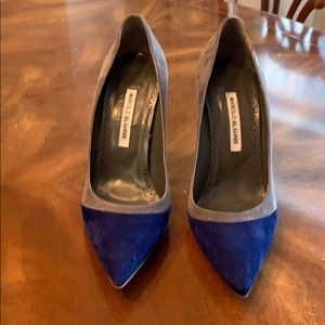 Blue and grey suede Manola Blahnik 4” high heels.